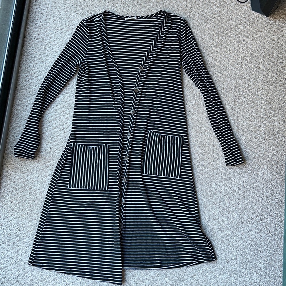 YELLOW CHAIR | size s cardigan